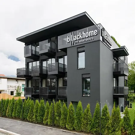 Апарт-отель Blackhome East I Contactless Check-in Инсбрук