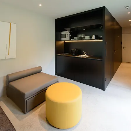 Apartahotel Blackhome East I Contactless Check-in Innsbruck