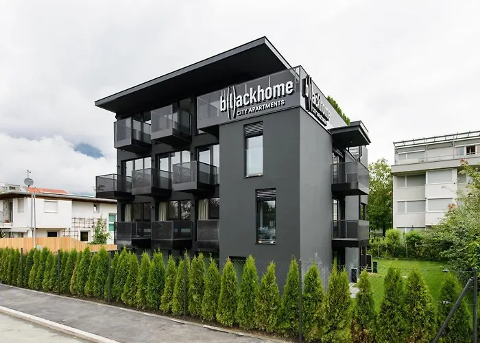 Blackhome East I Contactless Check-in Innsbruck