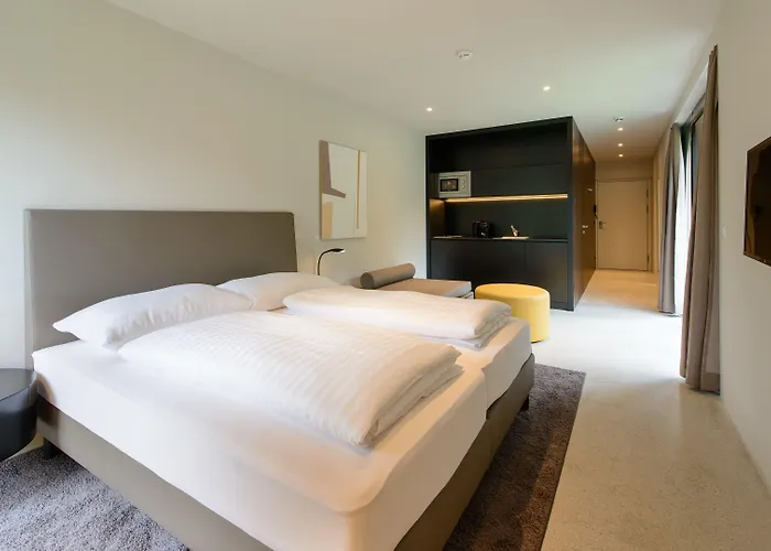 Blackhome East I Contactless Check-in شقة فندقية