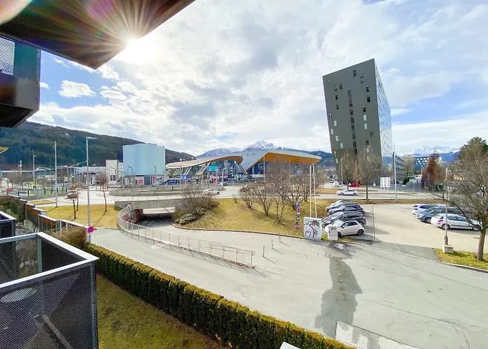 Aparthotel Blackhome East I Contactless Check-in Innsbruck