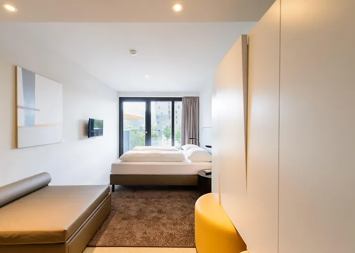 Blackhome East I Contactless Check-in شقة فندقية 3*