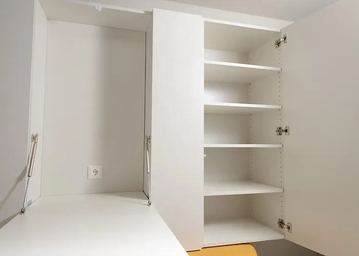 Blackhome East I Contactless Check-in Aparthotel 3*