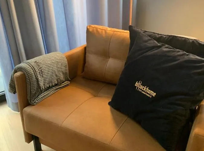 Blackhome East I Contactless Check-in Апарт-готель 3*