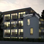 Blackhome East I Contactless Check-in Апарт-готель