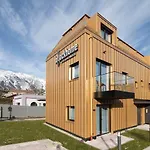 Апарт-готель Blackhome East I Contactless Check-in