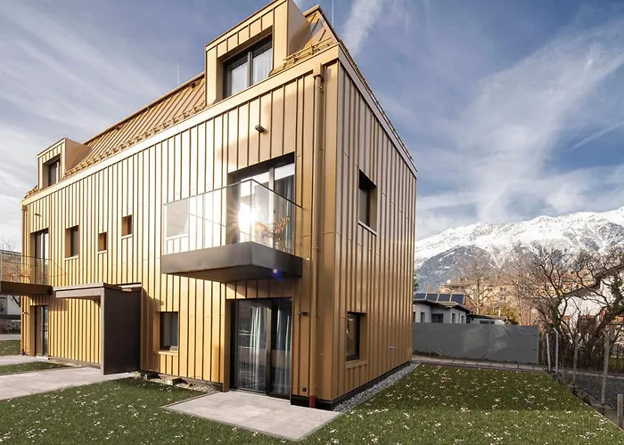 Blackhome East I Contactless Check-in 公寓式酒店 3*